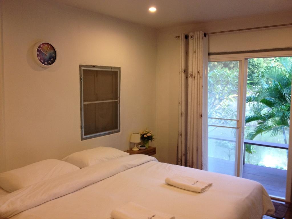 Norn Nab Dao Rimphu Resort Chiang Khan Bilik gambar