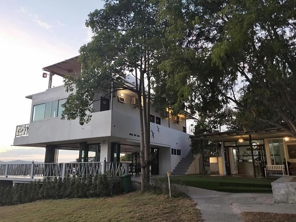Norn Nab Dao Rimphu Resort Chiang Khan Luaran gambar